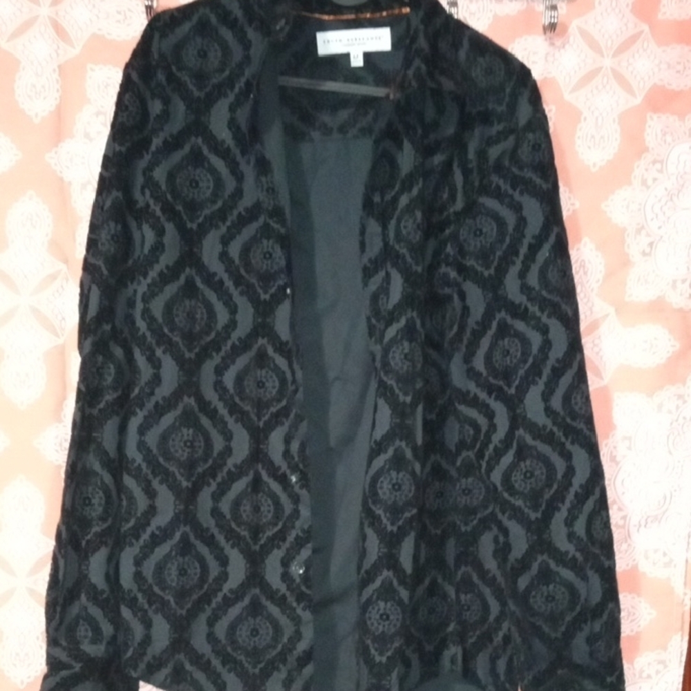 The Limited Black NWOT shirt